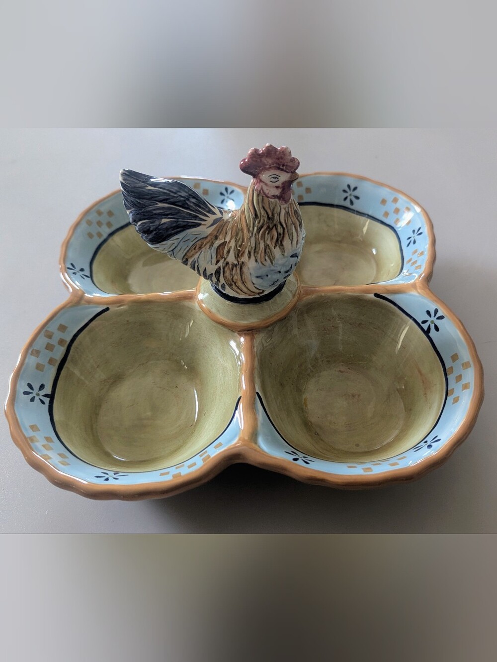 Whole Home Canterbury Rooster Ceramic Chip And Dip/Relish Dish.